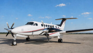2001 King Air 350 Ext 1
